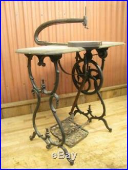 Antique Cast Iron Treadle Lathe Scroll Saw Ornate Base Make End Table