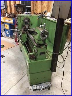 Nardini 16x40 Metal Lathe with DRO, Quick Change Tool Post, and Tooling
