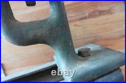 Vintage Walker-Turner The Driver Wood Lathe Antique tool cast iron 32A part